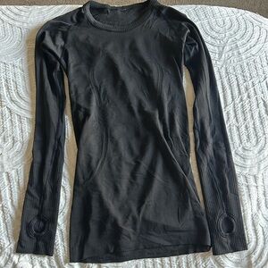 Lululemon Swiftly Tech Long Sleeve